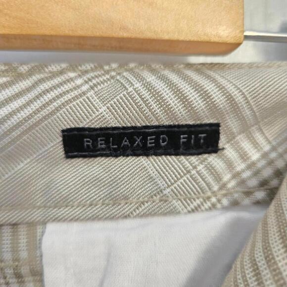 O'NEILL Men’s Green White Plaid Shorts Relaxed Fit Casual Outdoor Summer Size 36 - Picture 8 of 9